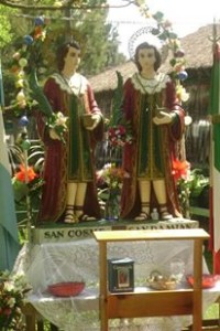La statua dei santi Medici in Argentina
