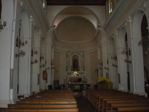 INTERNO CHIESA MADRE